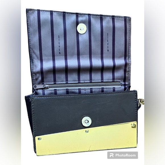 Steven by Steve Madden Two Toned Leather Clutch in Chocolate Brown and Gold OS - Picture 5 of 6